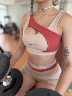 Top cruzado + short
