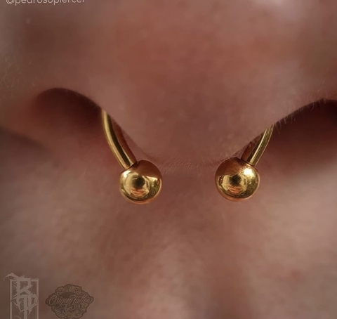 Piercing Septo Titânio/ pvd ouro