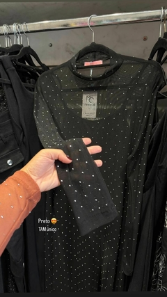 VESTIDO TULÊ COM STRASS na internet