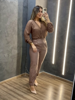 Calça Cenoura Olívia - comprar online