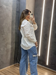 Camisa Agata na internet