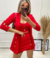 Set de 3 piezas incluye saco , falda y top UNITALLA