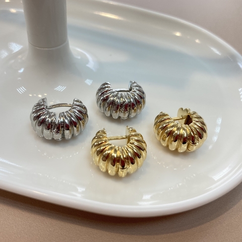 Brinco Argola Croissant Pequeno