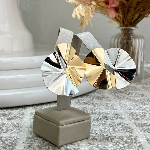 Brinco Geométrico Ródio com Dourado