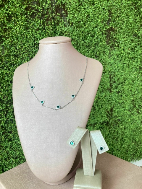 Conjunto Colar Cinco Corações e Brinco - comprar online