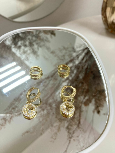 Duo de Brincos Trevo Zirconias - comprar online