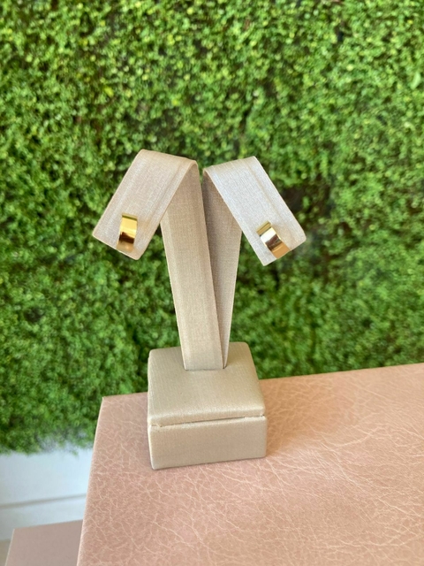 Argolinha Pequena Delicada - comprar online