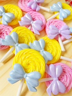 Aplique em biscuit Pirulito rosa e amarelo 2und