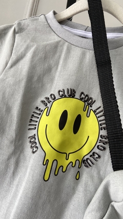 Conjunto Smile Bro- com ponchete - Cinza na internet