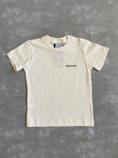 Camisa Basica - Edição Balenciag -OFF - comprar online