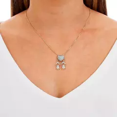 Gargantilha Canga Coração Duas Meninas Cravejados em Zircônias Cristal Banhada a Ouro 18K 45cm - comprar online