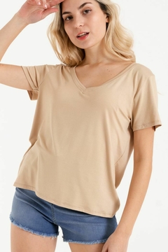 Remera Tina