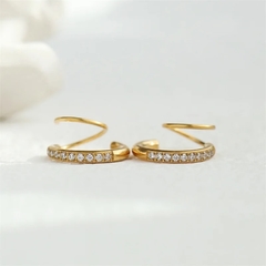 Pendiente piercing espiral