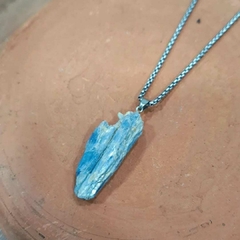 Pingente Cianita azul bruta - comprar online