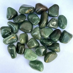 Quartzo verde rolado