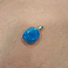 Pingente Quartzo azul minimalista - comprar online