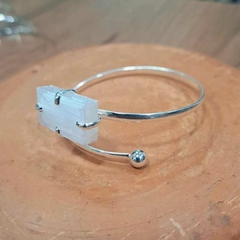 Bracelete curvilíneo Selenita branca