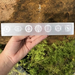 Régua 7 chakras em Selenita branca 20cm - comprar online