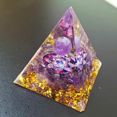 Orgonite Pirâmide Ametista 4,5cm
