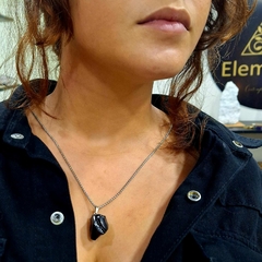 Pingente Obsidiana bruta minimalista - comprar online