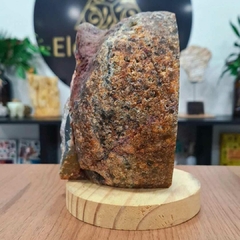 Geodo de Ágata com detalhes e base com furo para luminária 14cm - comprar online