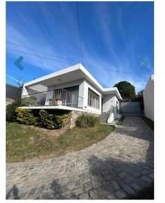 B° Parque chacabuco APTO CREDITO / 2 dormitorios/ 2 baños. Consultas 3516229707
