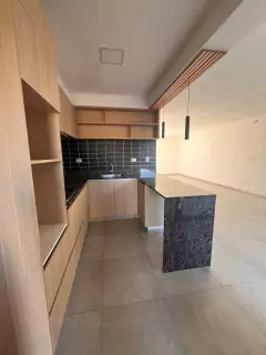 B° DISTRITO SUR - 3 DORMITORIOS - 3 BAÑOS- 3516229707
