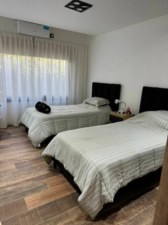 B° VALLE DEL GOLF - 4 DORMITORIOS Y 3 BAÑOS - CONSULTAS AL 3513547685 - tienda online