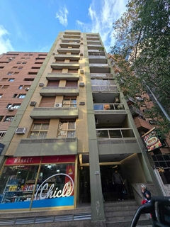 B° NUEVA CORDOBA - 2 DORMITORIOS CON COCHERA- CONSULTAS 3516229707 en internet