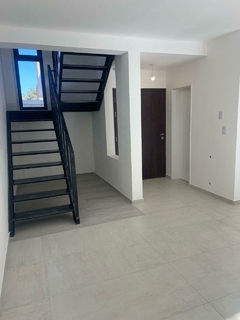 B° ARGUELLO - DUPLEX DE 3 DORMITORIOS Y 2 BAÑOS - CONSULTAS AL 3516229707 - BR HAUS