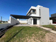 B° Comarca de allende APTO CREDITO ~ 3 dormitorios ~ Consultas al 351 594-0880 - comprar online