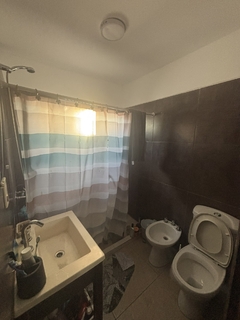 Imagen de B° ALBERDI - LOCAL COMERCIAL Y 3 DEPARTAMENTOS - OPORTUNIDAD INVERSOR - CONSULTAS AL 3515 94-0459