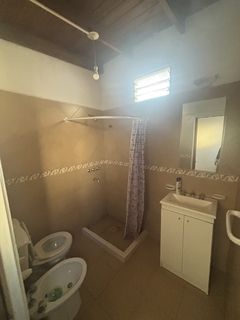 B° ALBERDI - LOCAL COMERCIAL Y 3 DEPARTAMENTOS - OPORTUNIDAD INVERSOR - CONSULTAS AL 3515 94-0459 en internet