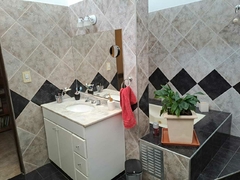B° PADRE CLARET - 4 DORMITORIOS CON 2 BAÑOS Y COCHERA DOBLE - CONSULTAS AL 3516-229707 - comprar online