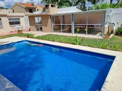 B° PADRE CLARET - 4 DORMITORIOS CON 2 BAÑOS Y COCHERA DOBLE - CONSULTAS AL 3516-229707 en internet