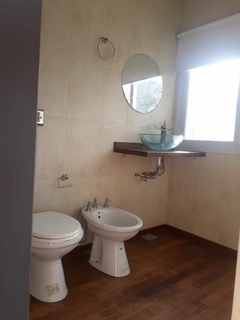 CARLOS PAZ - VILLA DEL LAGO - 4 DORMITORIOS - APTA CRÉDITO - CONSULTAS AL 3513547685 en internet