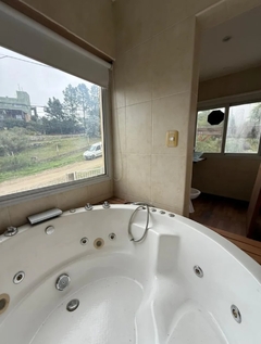 CARLOS PAZ - VILLA DEL LAGO - 4 DORMITORIOS - APTA CRÉDITO - CONSULTAS AL 3513547685 en internet