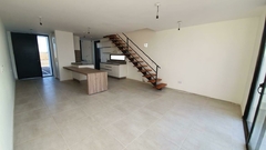B° DOCTA - 3 DORMITORIOS CON 2 BAÑOS A ESTRENAR - CONSULTAS 3515940459 en internet
