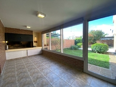 B° JARDIN CLARET - 4 DORMITORIOS Y 3 BAÑOS CON APTO CREDITO - CONSULTAS AL 3516229707