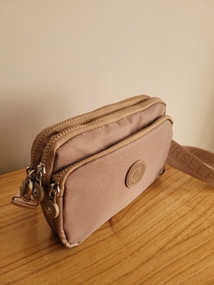 BANDOLERA TRIPLE CIERRE BEIGE - comprar online