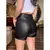 SHORTS SAIA COURO na internet