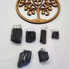 DIJE DE TURMALINA NEGRA MEDIA - comprar online