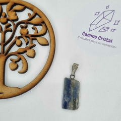 DIJE DE CIANITA AZUL en internet