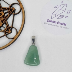 DIJE DE CUARZO VERDE TIPO TRAPECIO - comprar online
