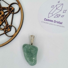 DIJE DE CUARZO VERDE CON PINO