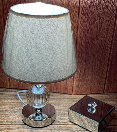 Abajur de Mesa Base de Vidro Transparente