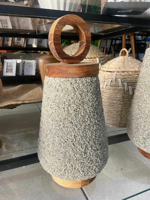 Adorno Erick c/Aderecos 1.