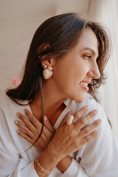 Brinco Coração Duplo Cravejado