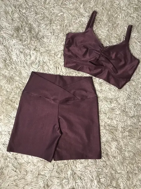 Conj Short Aveludado Efeito Lipo + Top Virginia Rosa Chá
