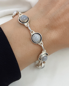 PULSERA LUNA en internet
